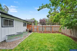 760 SE Edwards Dr, Dundee, OR 97115 - Photo 33