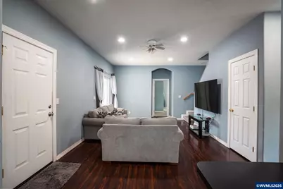 4120 45th Av NE, Salem, OR 97305 - Photo 17