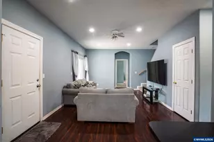 4120 45th Ave NE, Salem, OR 97305 - Photo 17