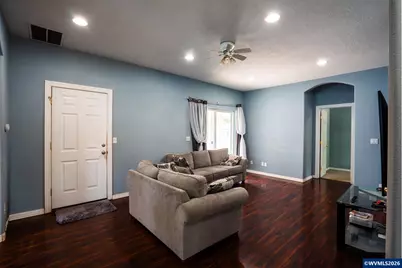4120 45th Av NE, Salem, OR 97305 - Photo 13