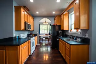 4120 45th Ave NE, Salem, OR 97305 - Photo 7