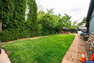 4120 45th Ave NE, Salem, OR 97305 - Photo 11