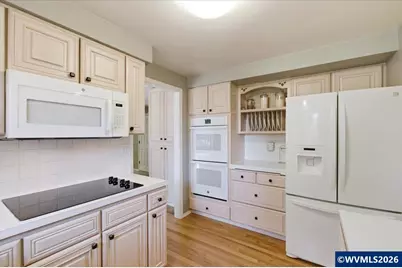 2972 NW Arlington Dr, Albany, OR 97321 - Photo 17