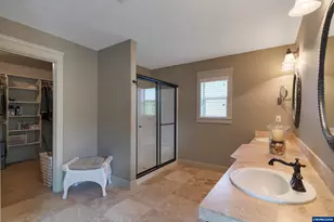 1650 West Meadows Dr NW, Salem, OR 97304 - Photo 37