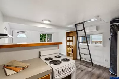 370 24th St NE, Salem, OR 97301 - Photo 19