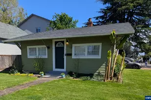 370 24th St NE, Salem, OR 97301 - Photo 1