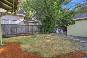 370 24th St NE, Salem, OR 97301 - Photo 25