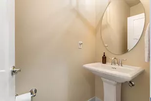 2572 Dragon Fly Ct SE, Salem, OR 97306 - Photo 17