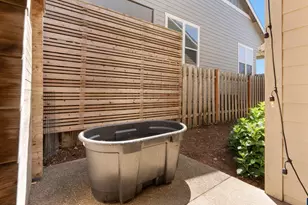 2572 Dragon Fly Ct SE, Salem, OR 97306 - Photo 41