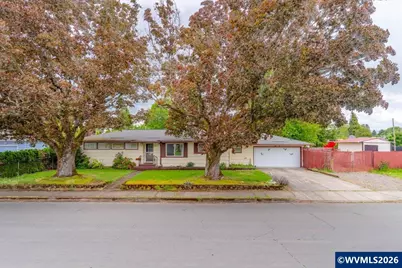 1420 23rd St NE, Salem, OR 97301 - Photo 5