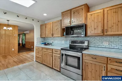 1420 23rd St NE, Salem, OR 97301 - Photo 21