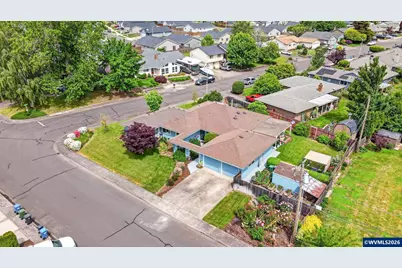 645 Smith Dr, Woodburn, OR 97071 - Photo 45