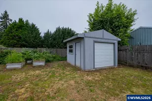 1176 Grove St, Lebanon, OR 97355 - Photo 45