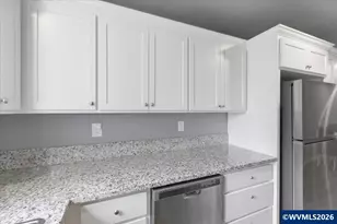 1176 Grove St, Lebanon, OR 97355 - Photo 25