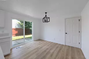 1041 Fabry Rd SE, Salem, OR 97306 - Photo 7