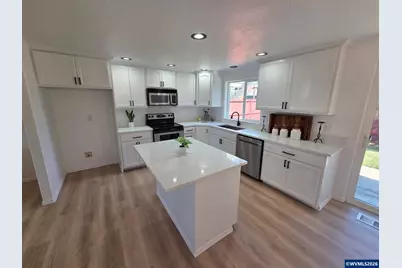 1041 Fabry Rd SE, Salem, OR 97306 - Photo 5