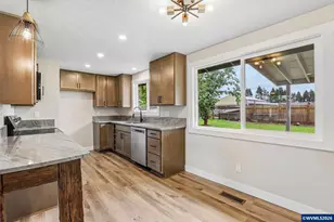 4146 Cranston St SE, Salem, OR 97317 - Photo 13