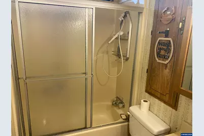 231 SE Neptune Av, Lincoln City, OR 97367 - Photo 11