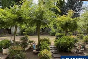 1344 Regency Dr, Eugene, OR 97401 - Photo 19