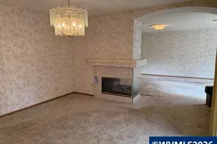 1344 Regency Dr, Eugene, OR 97401 - Photo 11