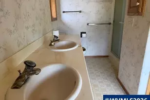 1344 Regency Dr, Eugene, OR 97401 - Photo 27