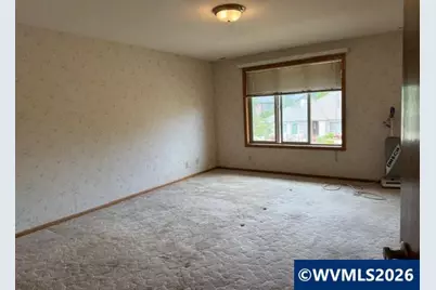 1344 Regency Dr, Eugene, OR 97401 - Photo 23