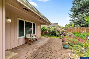 2120 NW Kings Bl, Corvallis, OR 97330 - Photo 35