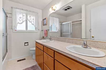 2120 NW Kings Bl, Corvallis, OR 97330 - Photo 17