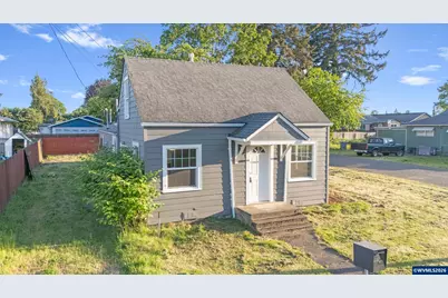 2010 E 1st Av, Albany, OR 97321 - Photo 3