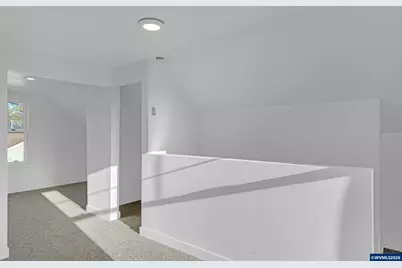 2010 E 1st Av, Albany, OR 97321 - Photo 27
