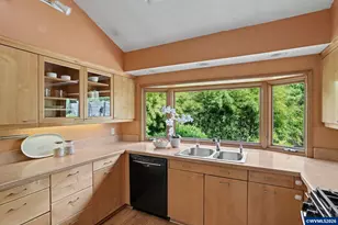 4175 NE Morning St, Corvallis, OR 97330 - Photo 7