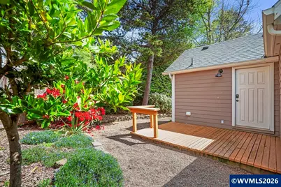 2704 SW Beach Av, Lincoln City, OR 97367 - Photo 25