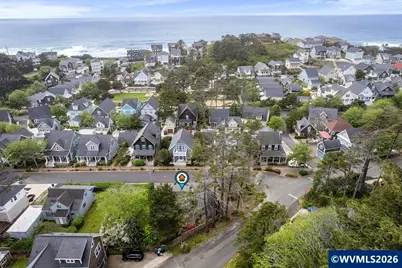 2704 SW Beach Av, Lincoln City, OR 97367 - Photo 31