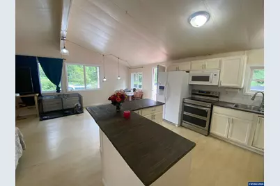 401 SE Surf Av, Lincoln City, OR 97367 - Photo 5