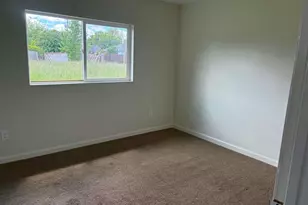 425 Boatlanding St, Independence, OR 97351 - Photo 9
