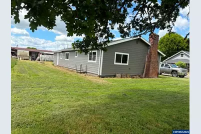 425 Boatlanding St, Independence, OR 97351 - Photo 17