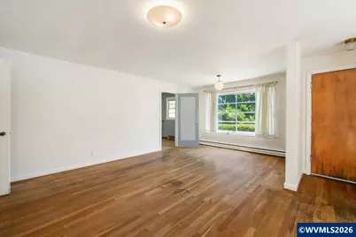 744 NW 17th St, Corvallis, OR 97330 - Photo 3