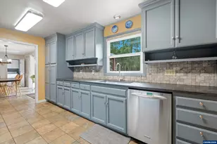 3761 Felton St S, Salem, OR 97302 - Photo 13
