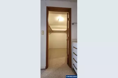 1843 Lexington Cir SE, Salem, OR 97306 - Photo 13