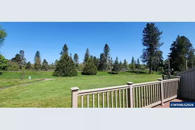 1843 Lexington Cir SE, Salem, OR 97306 - Photo 9