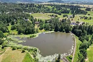10725 Oak Dr SE, Salem, OR 97306 - Photo 43