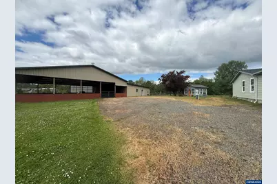 34296 Bond Rd, Lebanon, OR 97355 - Photo 3