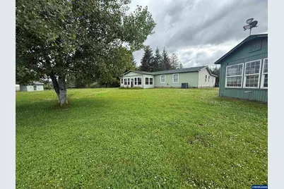 34296 Bond Rd, Lebanon, OR 97355 - Photo 11