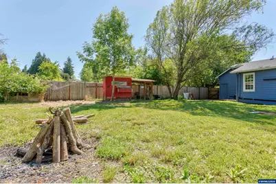 425 SE Alexander Av, Corvallis, OR 97333 - Photo 29