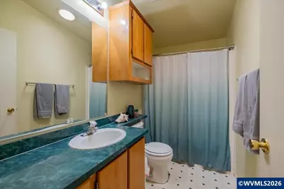 42927 Island Inn Dr, Lebanon, OR 97355 - Photo 23