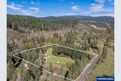 42927 Island Inn Dr, Lebanon, OR 97355 - Photo 3