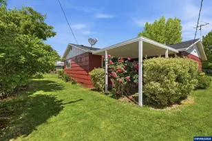 1765 Umpqua Rd, Woodburn, OR 97071 - Photo 21