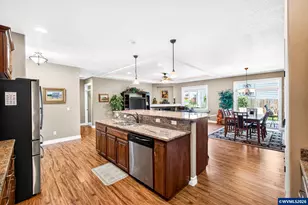 2877 Islander Ave NW, Salem, OR 97304 - Photo 9