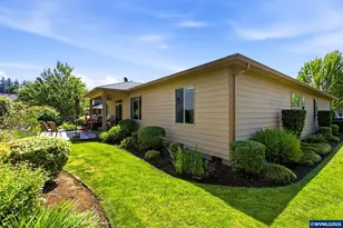 2877 Islander Ave NW, Salem, OR 97304 - Photo 35