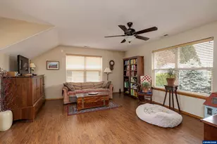 1450 NE Kerry Ct, McMinnville, OR 97128 - Photo 15